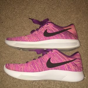 Nike Lunarepic Flyknit running shoes
